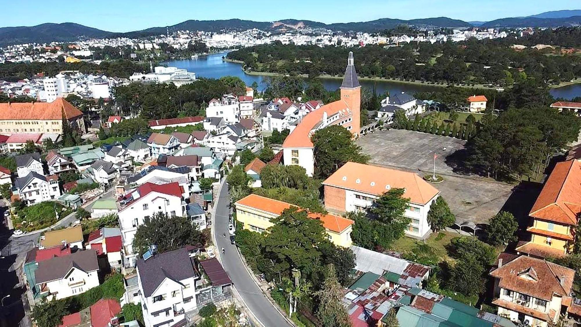 Xuan Truong Dalat Central Exterior photo